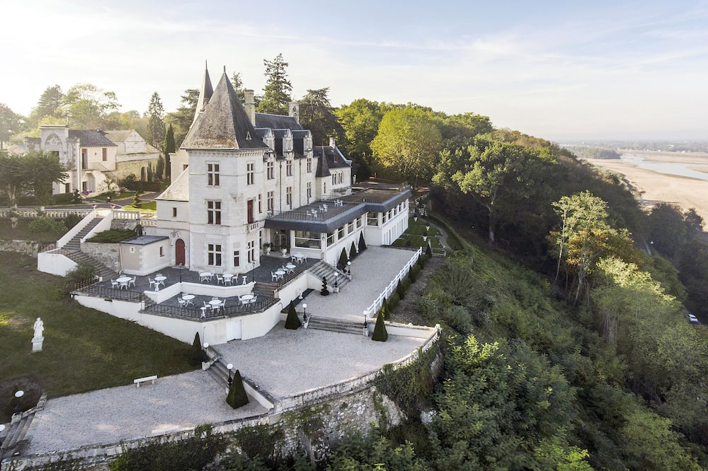 Château Le Prieuré - La Maison Younan