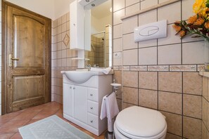 公寓, 3 间卧室 | 浴室 | 淋浴设施、吹风机、坐浴桶