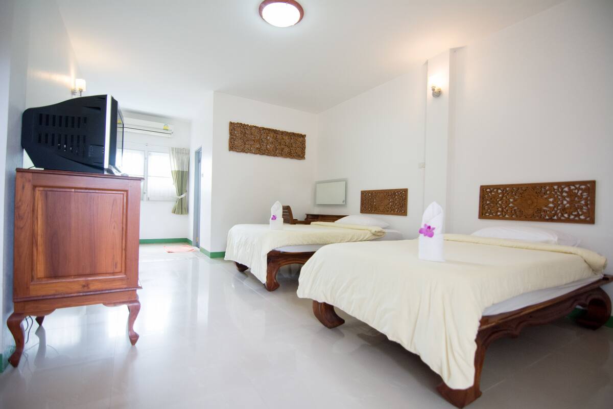 スタンダード ツインルーム | 可動式ベッド、WiFi (無料)