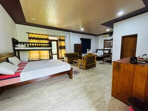 Suite estudio Deluxe | 1 dormitorio, sábanas italianas Frette, ropa de cama de alta calidad