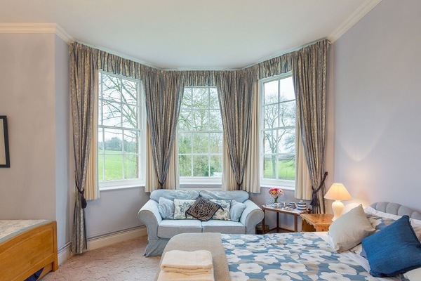 Double Room, Ensuite, Garden View (blue room)