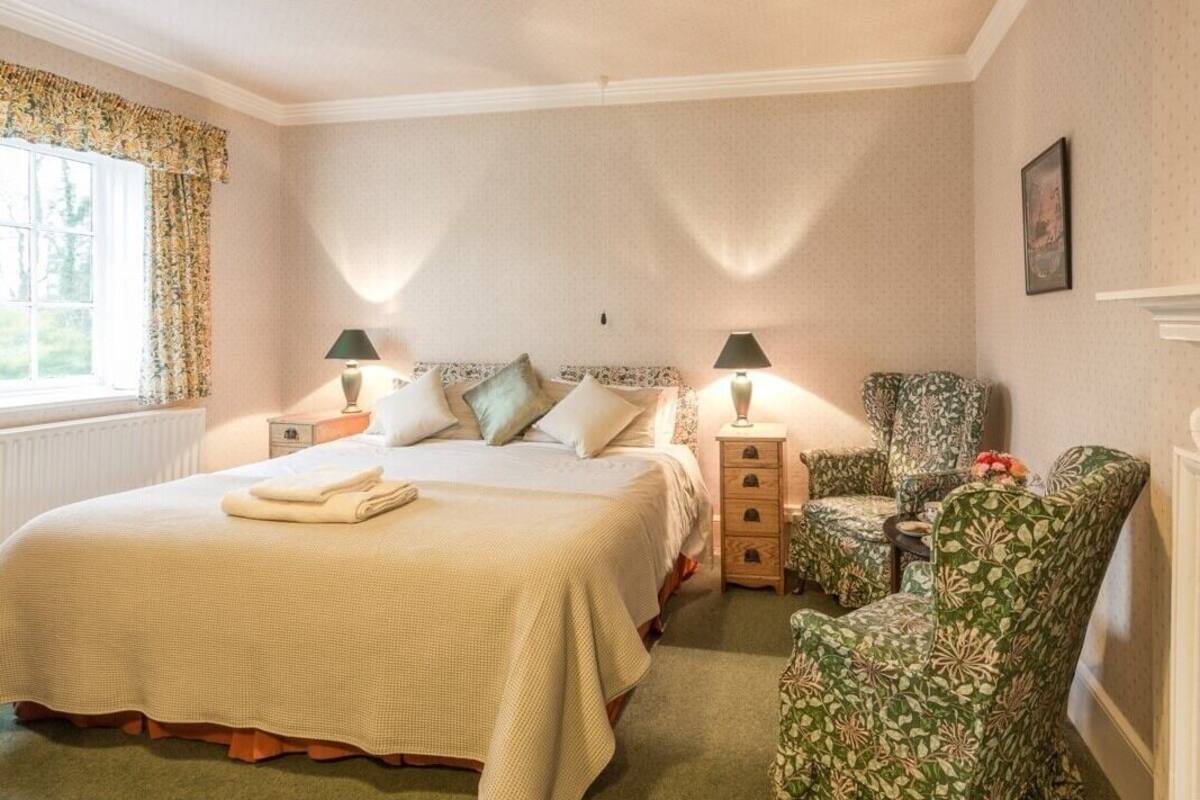 Classic Double or Twin Room, Ensuite, Garden View (Green Room)