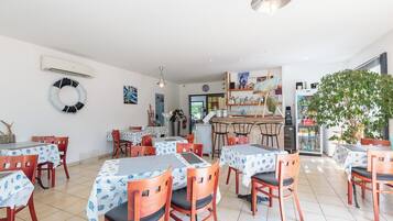 Daily continental breakfast for a fee