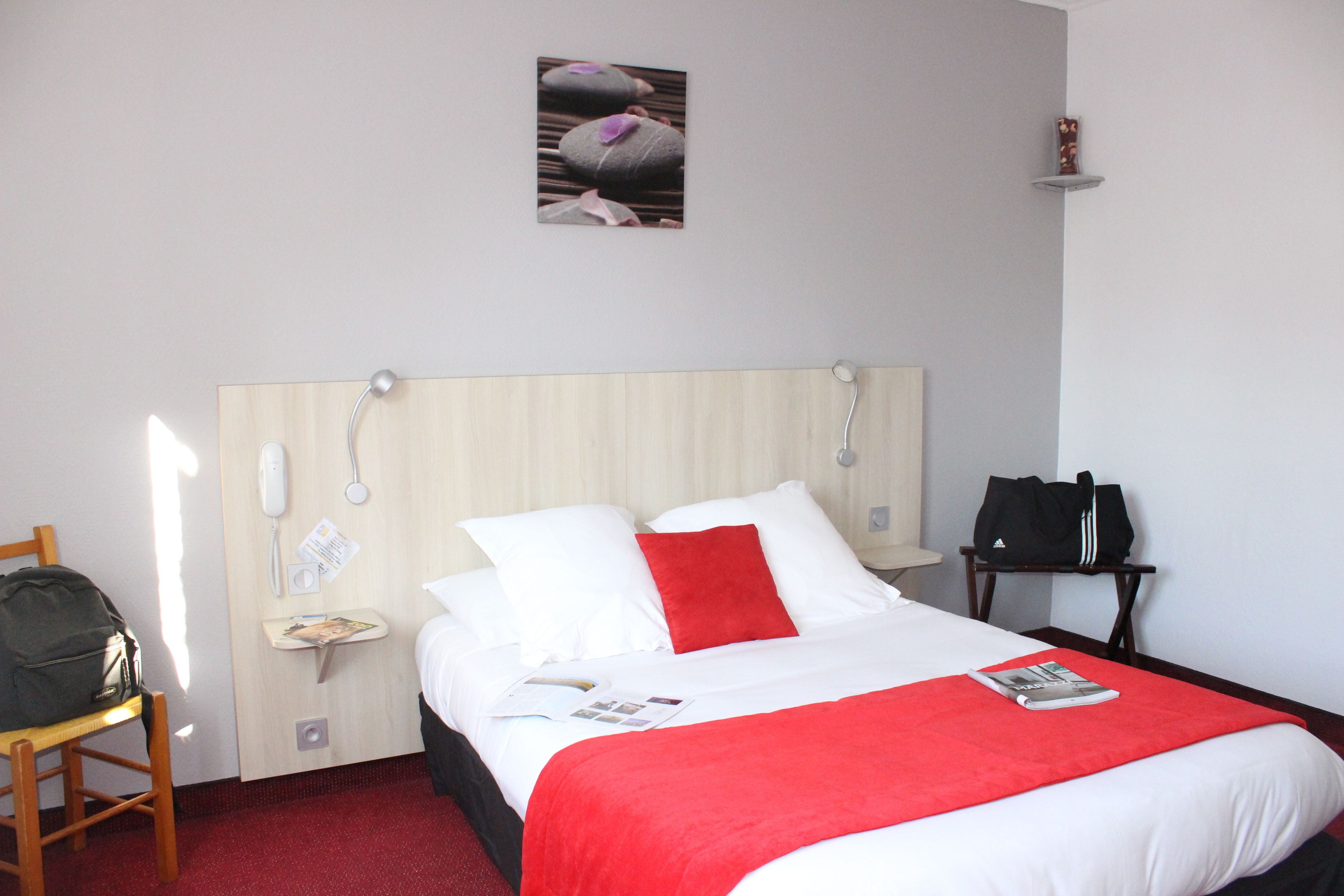 standard double room | in-room safe, desk, blackout curtains, free wifi