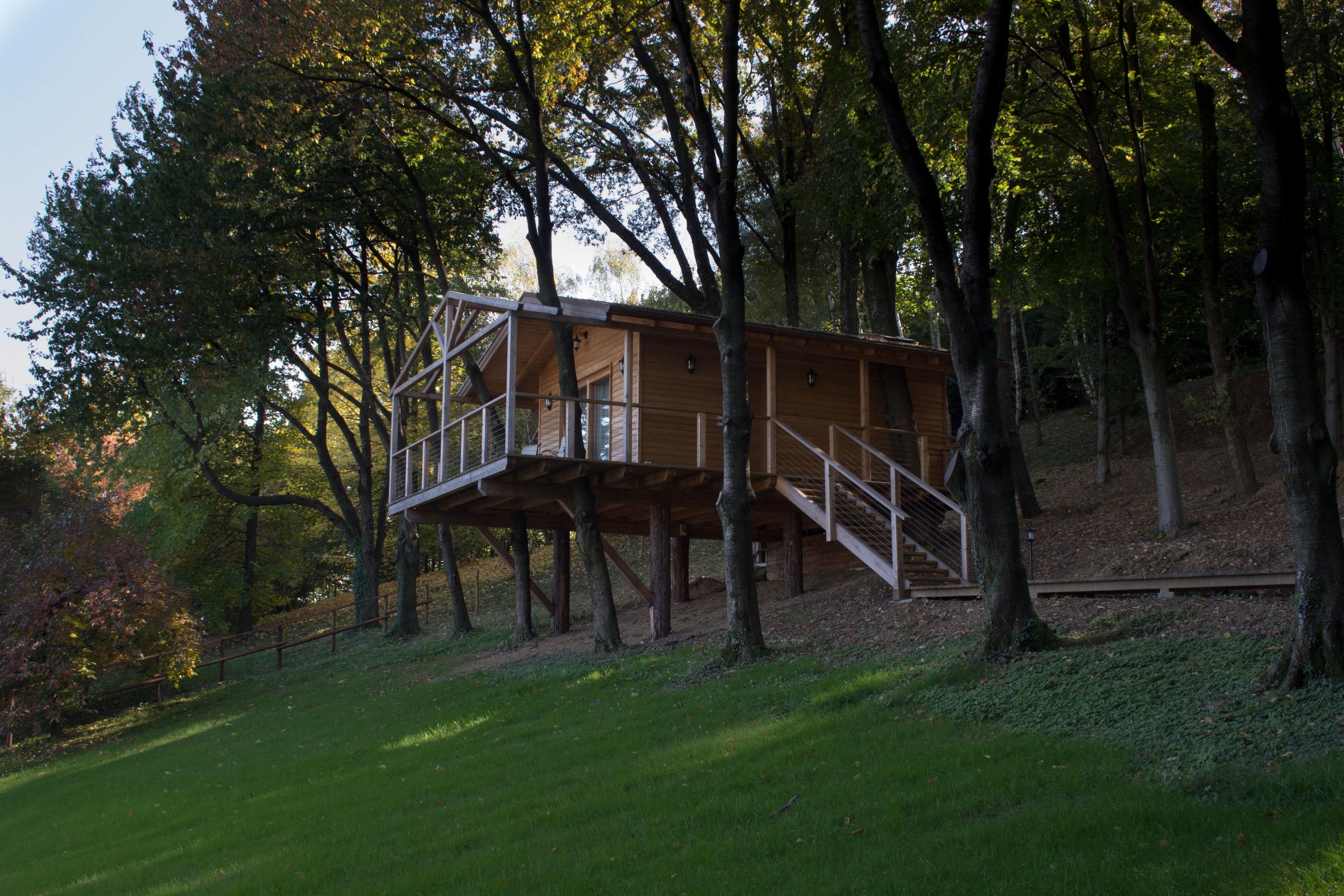 Tree House | Premium bedding, minibar, in-room safe, desk
