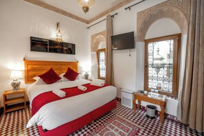 Chambre Standard Double ou avec lits jumeaux