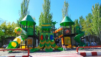 Children's play area - outdoor