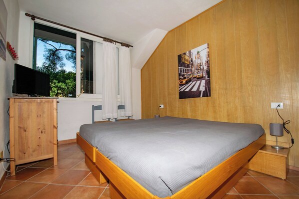 1 bedroom, Internet