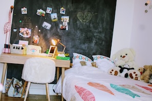 4 chambres, bureau, fer et planche Ă repasser, Wi-Fi gratuit