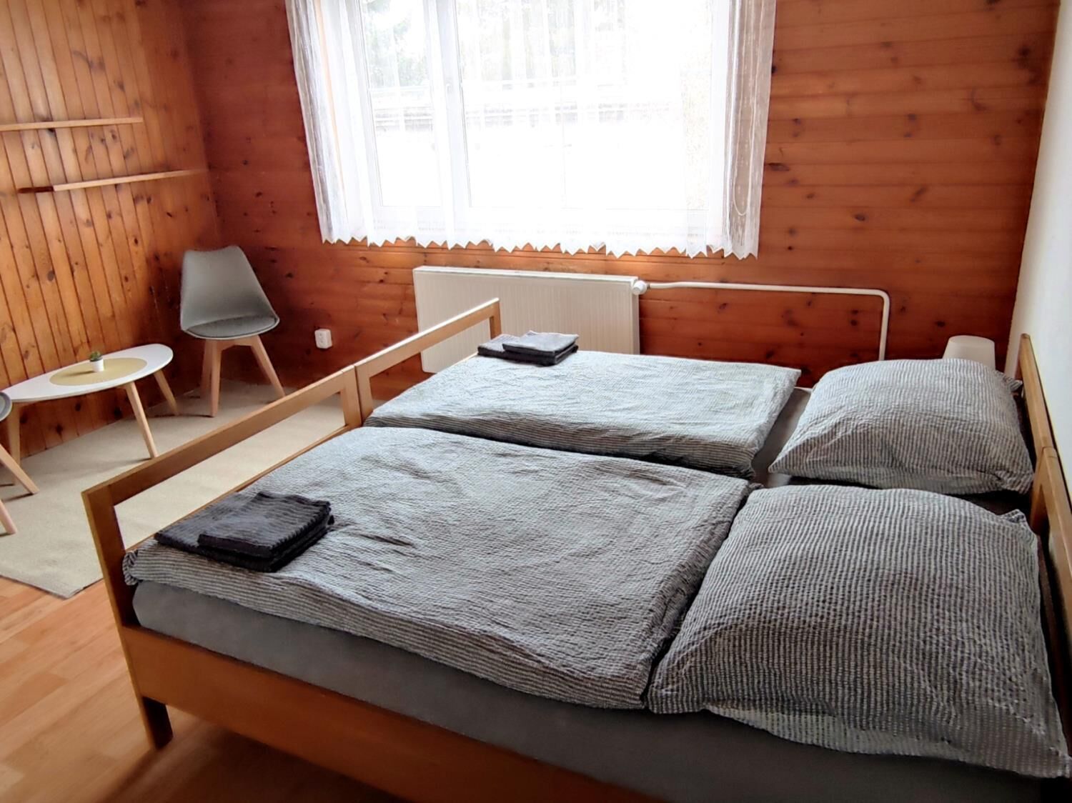 4 Schlafzimmer, Internetzugang, Bettwäsche