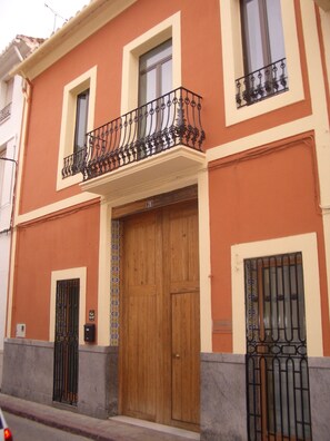 Entrada de la propiedad