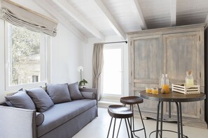 Suite presidencial (Paradiso) | Zona de estar | Televisión LCD de 49 pulgadas con canales por cable, películas de pago