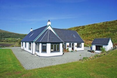 Old Pier Cottage B&B