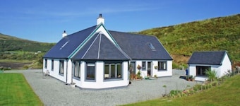 Old Pier Cottage B&B