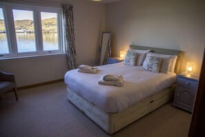 Double Room - Old Pier Cottage B&B (Uig)