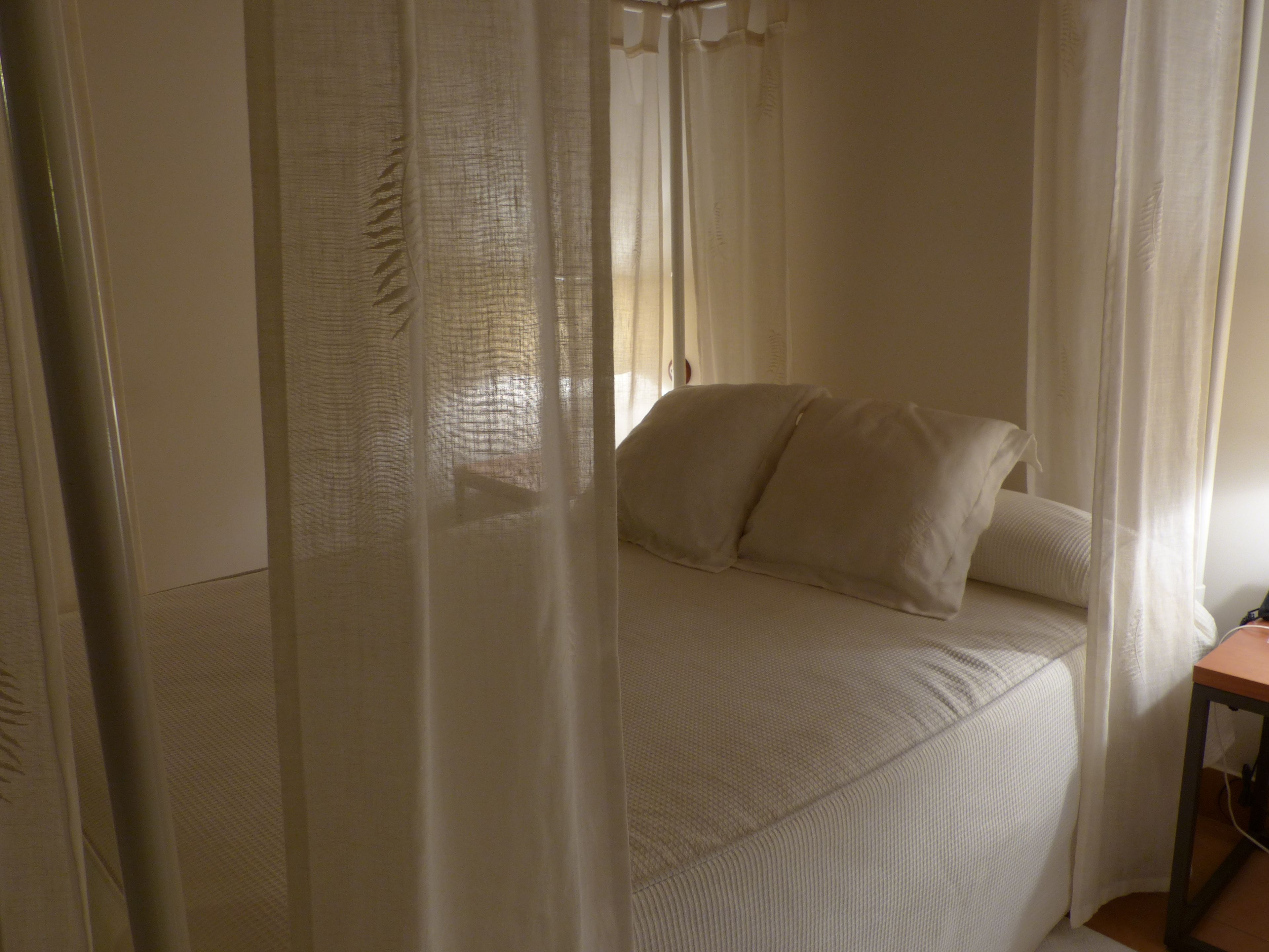 minibar, individually decorated, individually furnished, desk