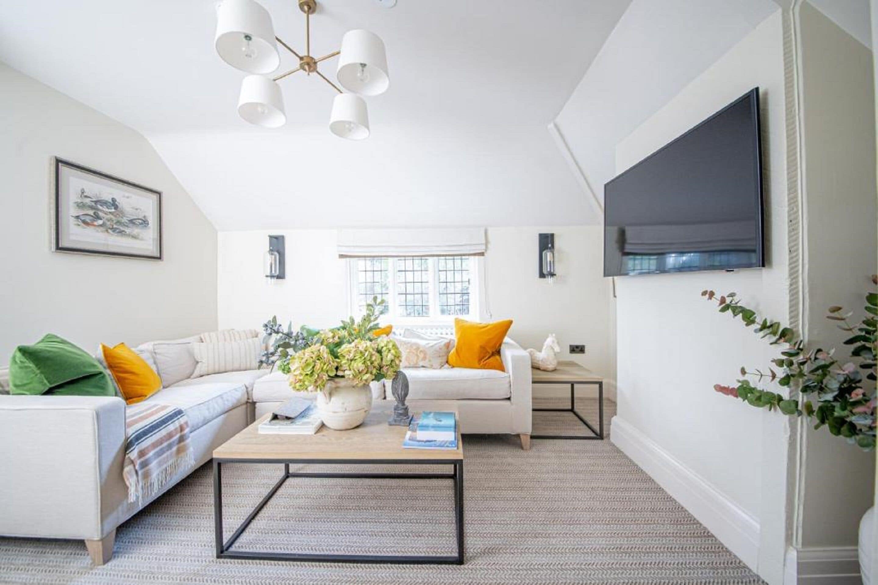 sundial cottage | living area | 40-inch flat-screen tv with digital channels, tv, mp3 dock