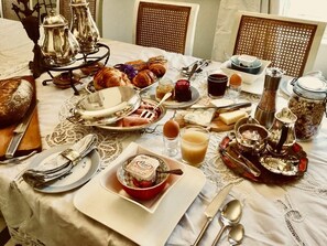 Dîner servi sur place