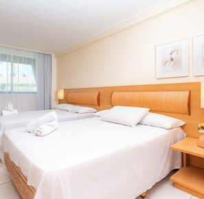 Standard Apartment, Multiple Beds | 1 bedroom, desk, free WiFi, bed sheets - Beach Class Muro Alto BY AFT (Ipojuca)
