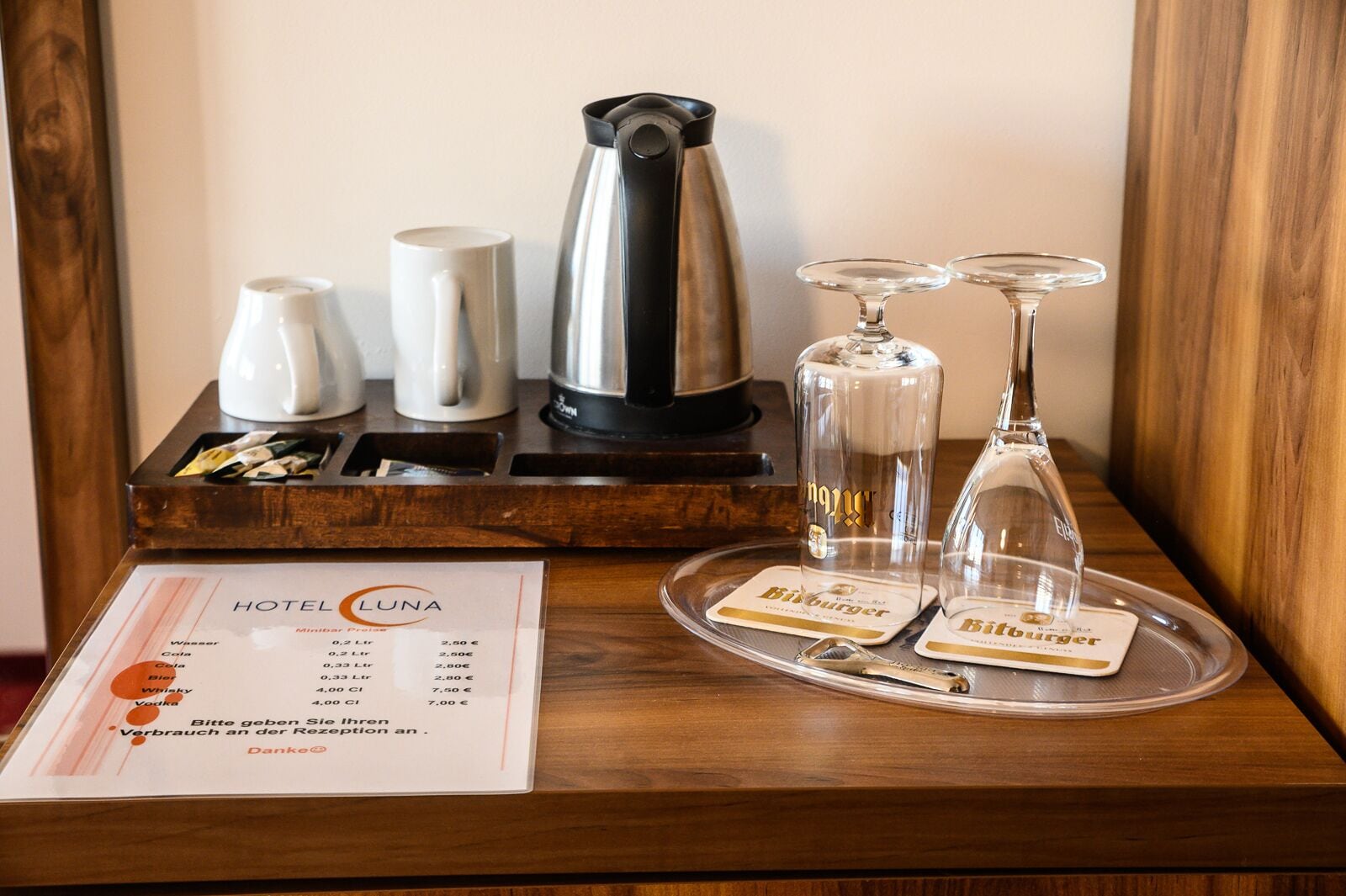 32-inch flat-screen tv with satellite channels, tv