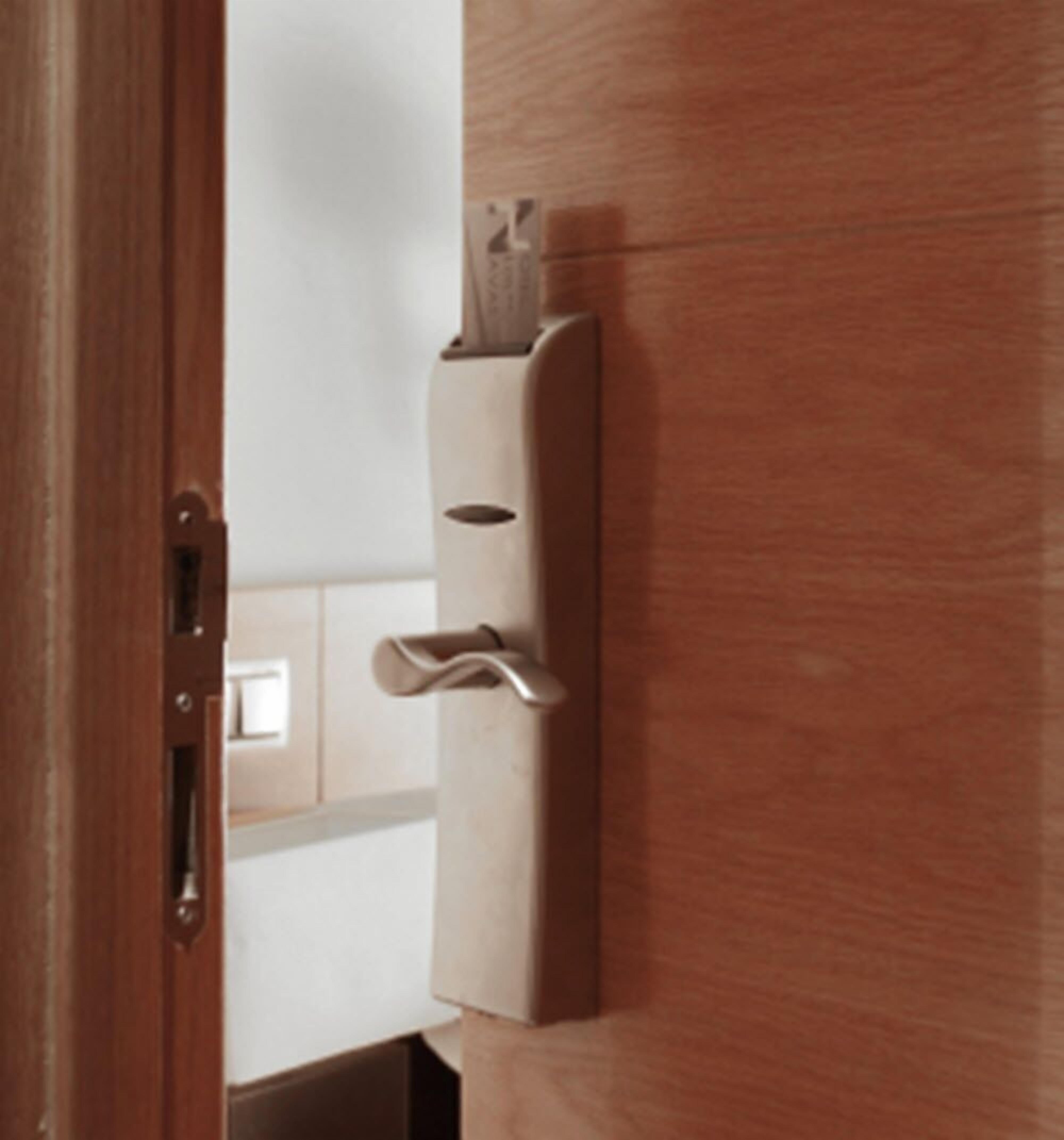 Desk, blackout drapes, rollaway beds, free WiFi