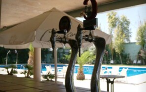 Poolside bar - Hotel Las Navas (Malagon)