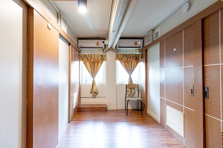 Single Room, Women only | 1 bedroom, free WiFi, bed sheets