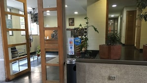 Property entrance - La Moneda House (Santiago)