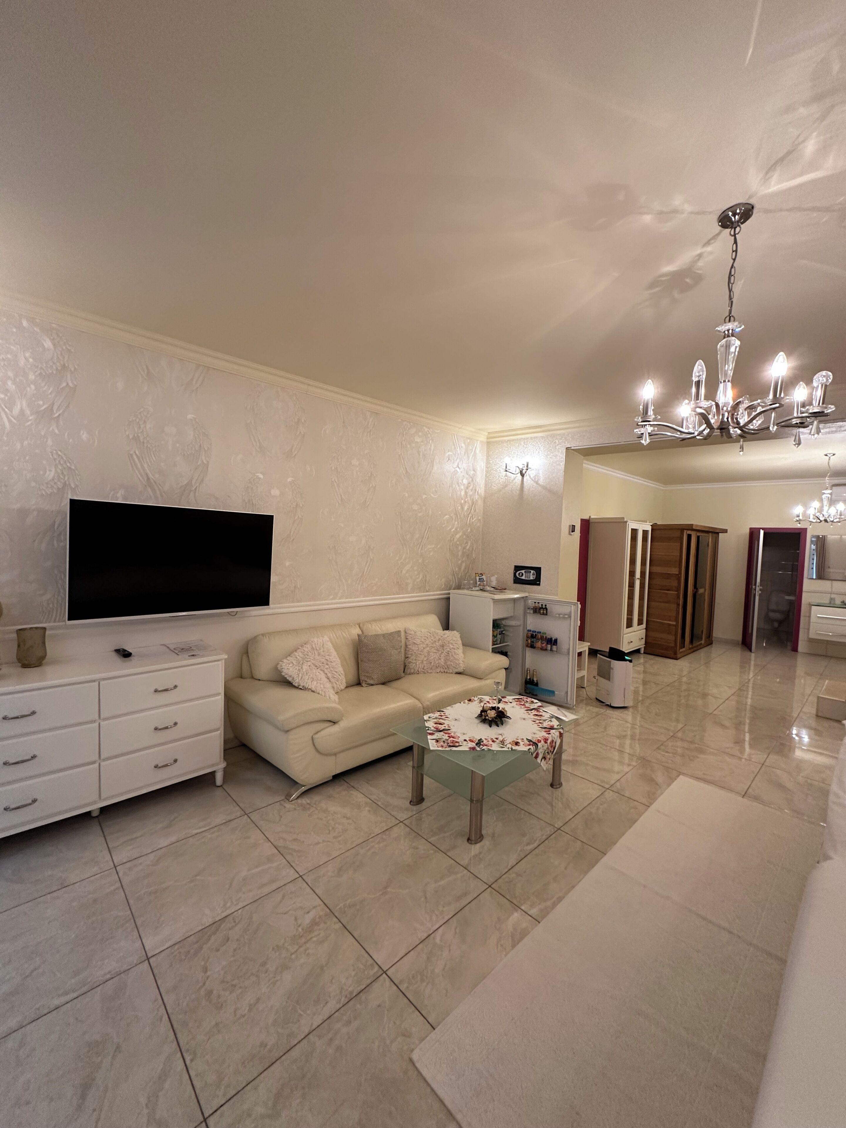Exclusive Suite (President Apartment with Wellness) | Minibar, iron/ironing board, cots/infant beds, free WiFi