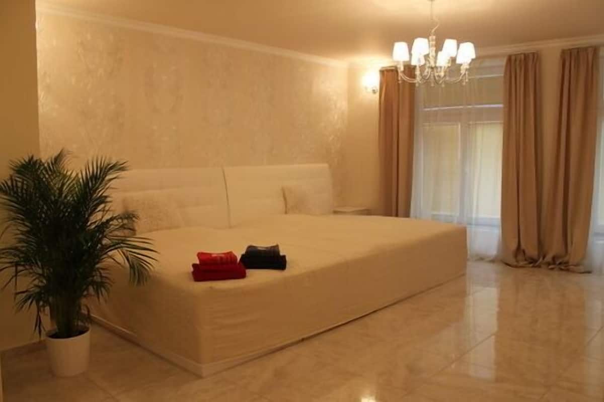 apartment (president apartment with wellness) | minibar, laptop workspace, blackout curtains, iron/ironing board