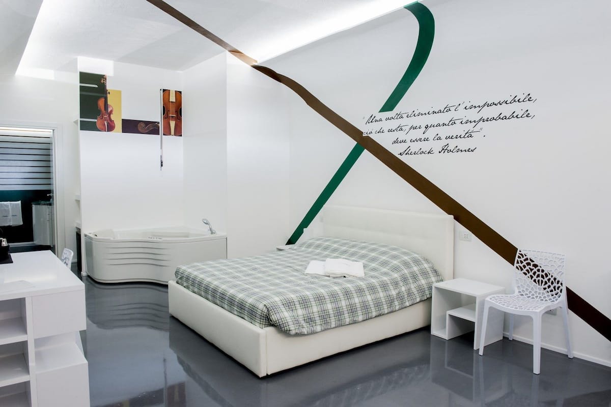 Superior Triple Room, Jetted Tub | Jetted tub