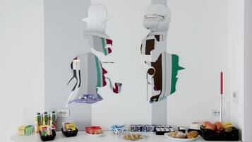 Colazione a pagamento, servita tutte le mattine