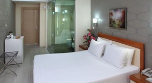 In-room safe, desk, free cribs/infant beds, free WiFi