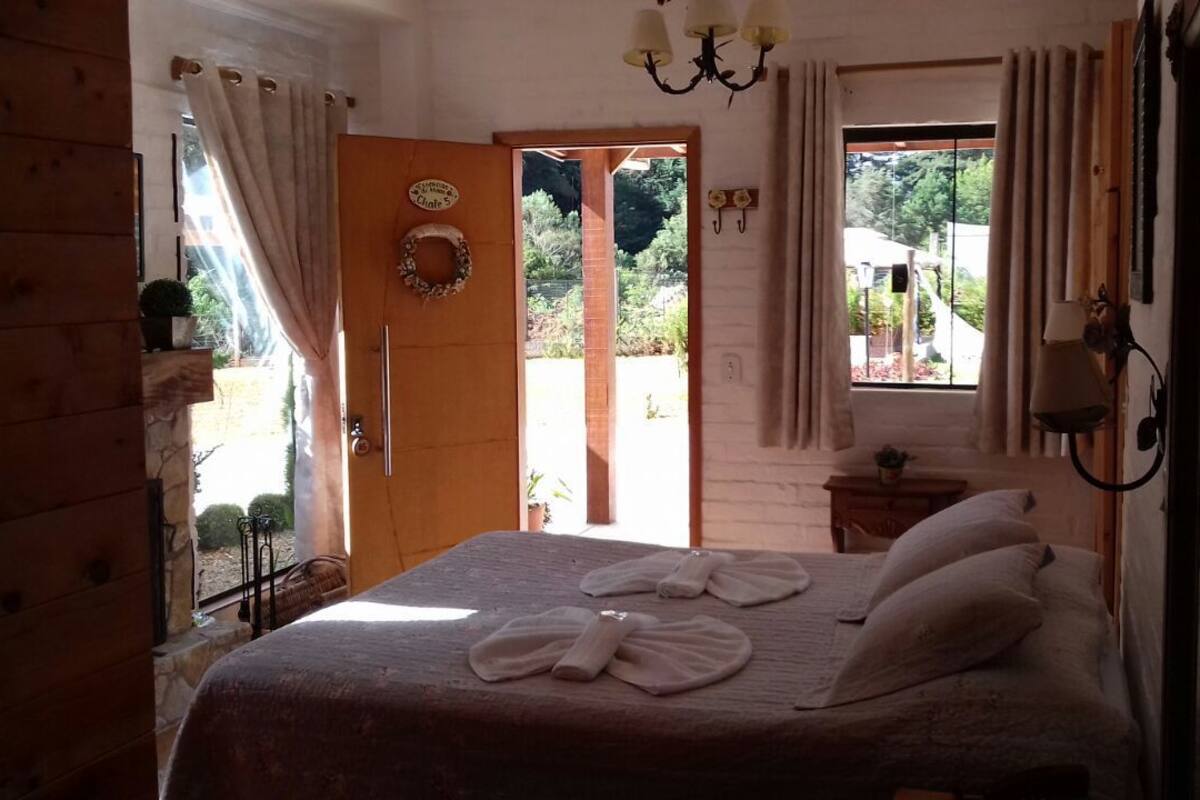 Minibar, desk, blackout curtains, soundproofing