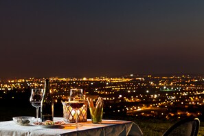 Outdoor dining - Agriturismo il Pianetto (Verona)