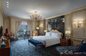 Minibar, in-room safe, desk, laptop workspace - The St. Regis New Capital, Cairo (New Capital)