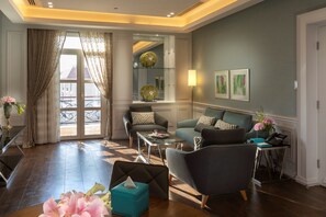 Appartement, 1 trÚs grand lit, balcon | Aire de séjour | Téléviseur à écran plat, jouets, planchers chauffants