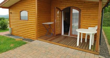 Typ B4 (hout) - Two Bedroom Resort, Sleeps 4