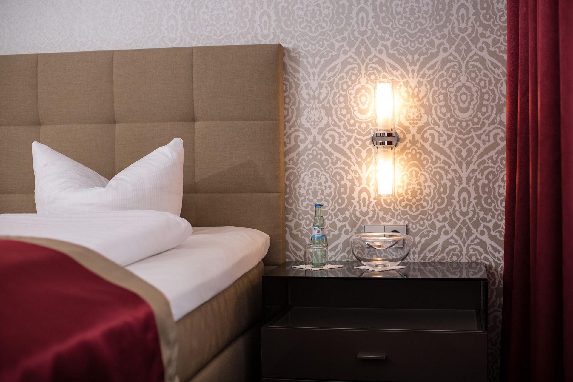 standard double room | desk, iron/ironing board, cots/infant beds, free wifi