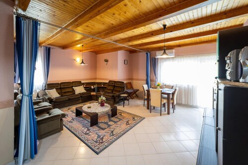 1 huoneen majoitus Zalakarosissa