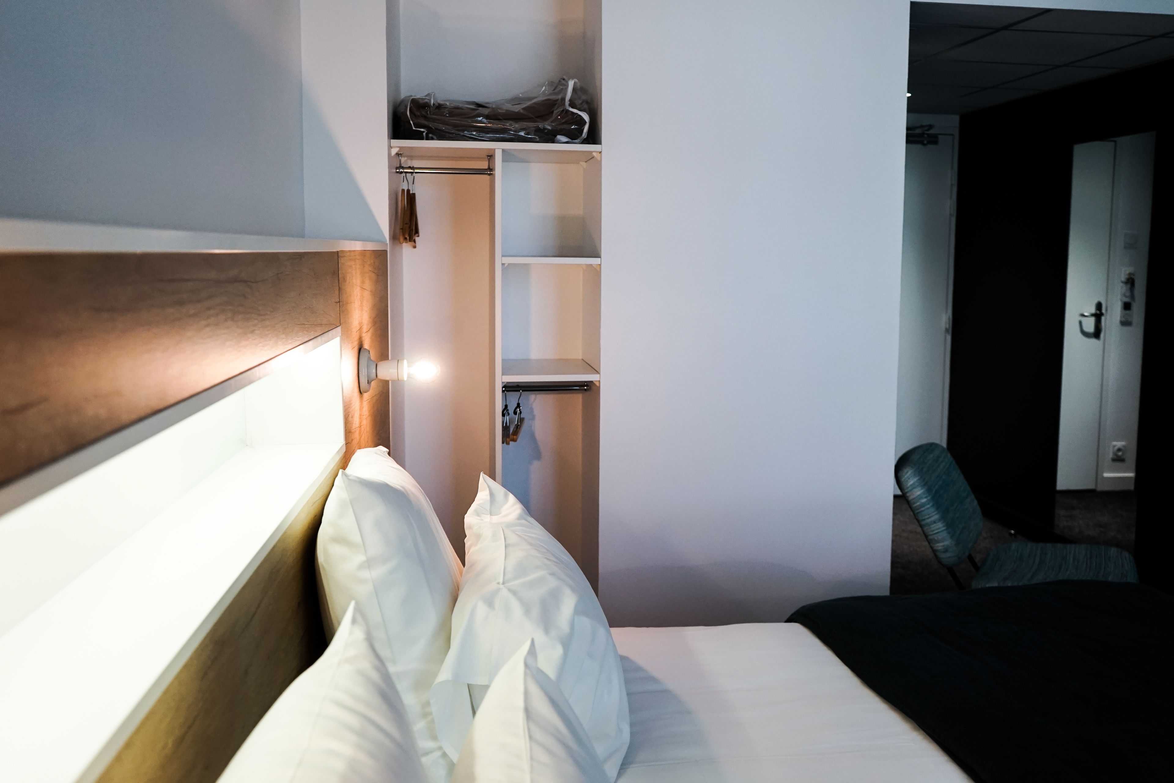 Foto - Hôtel Le Collonges TV connecté wifi Netflix