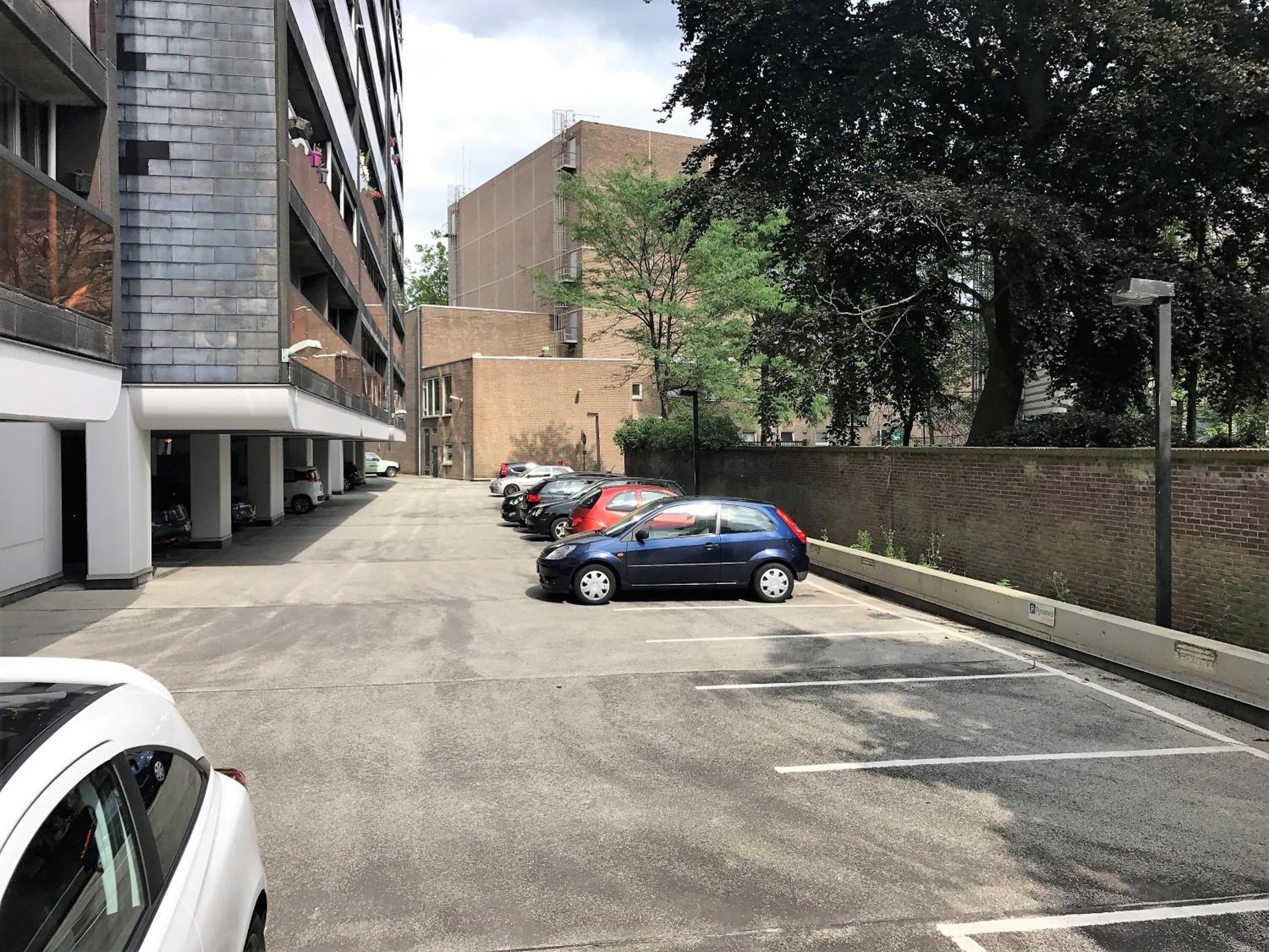 self-parking (surcharge) 10 per night