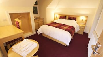 Desk, iron/ironing board, free WiFi, bed sheets