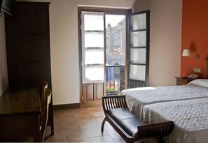 Room - Hotel Palacio Oxangoiti (Lekeitio)