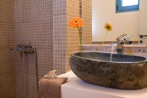 Villa, 4 Bedrooms (Maria) | Bathroom