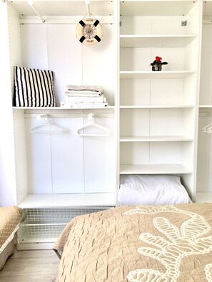 Wi-Fi gratuit, draps fournis