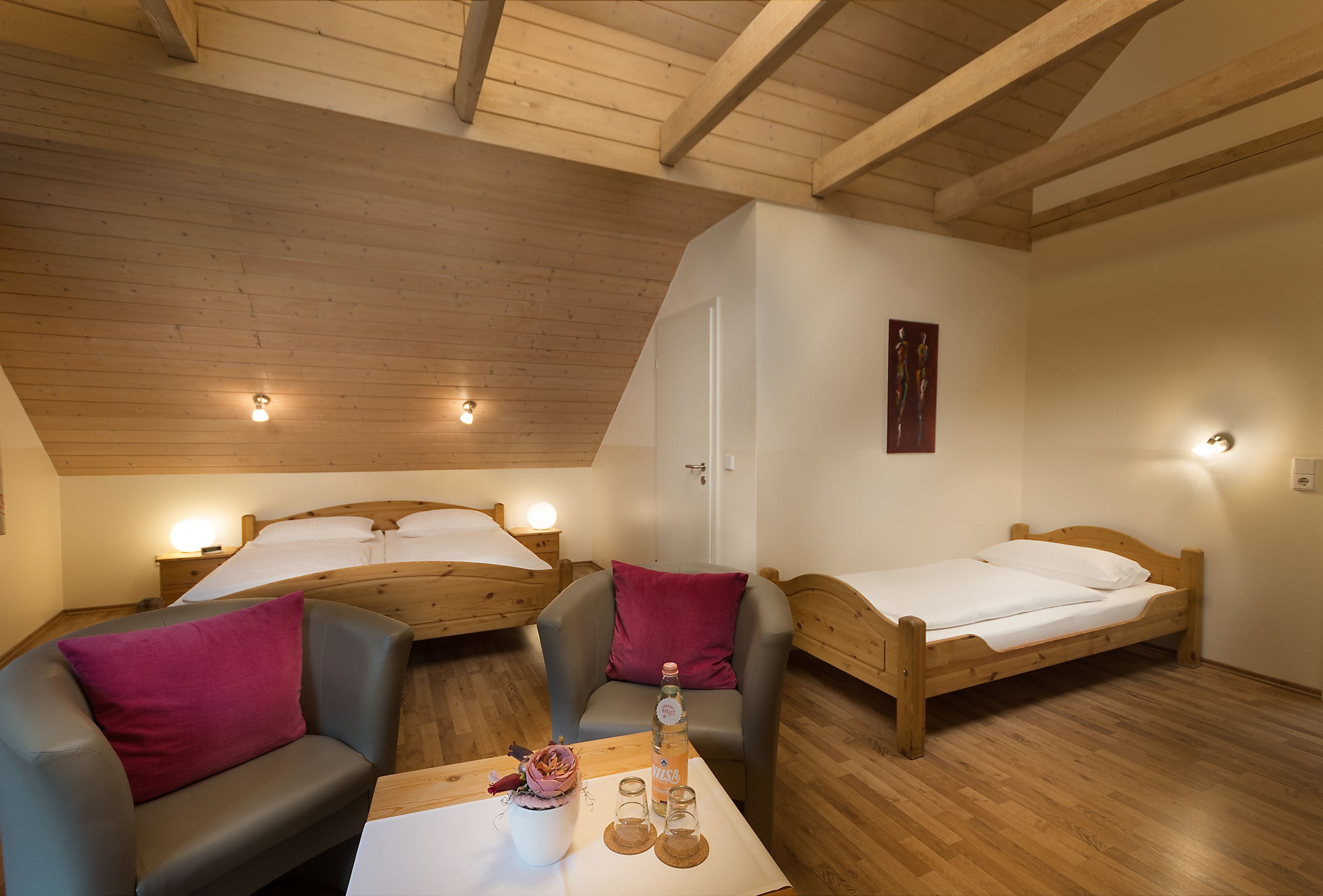 triple room | blackout curtains, cots/infant beds, free wifi