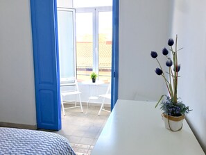 1 quarto, Wi-Fi de cortesia, roupa de cama