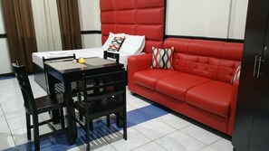 Superior Room | Living area | Smart TV, Netflix