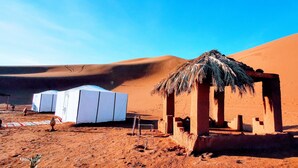 Comfort Tent (2 pers) - Erg Chegaga Desert Camp (M'Hamid El Ghizlane)
